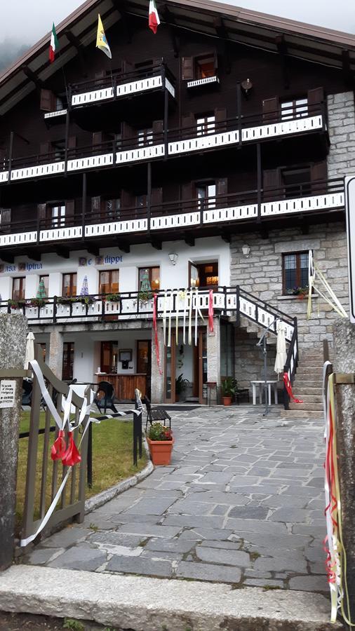 Casa Alpina De Filippi Hotel Macugnaga Luaran gambar